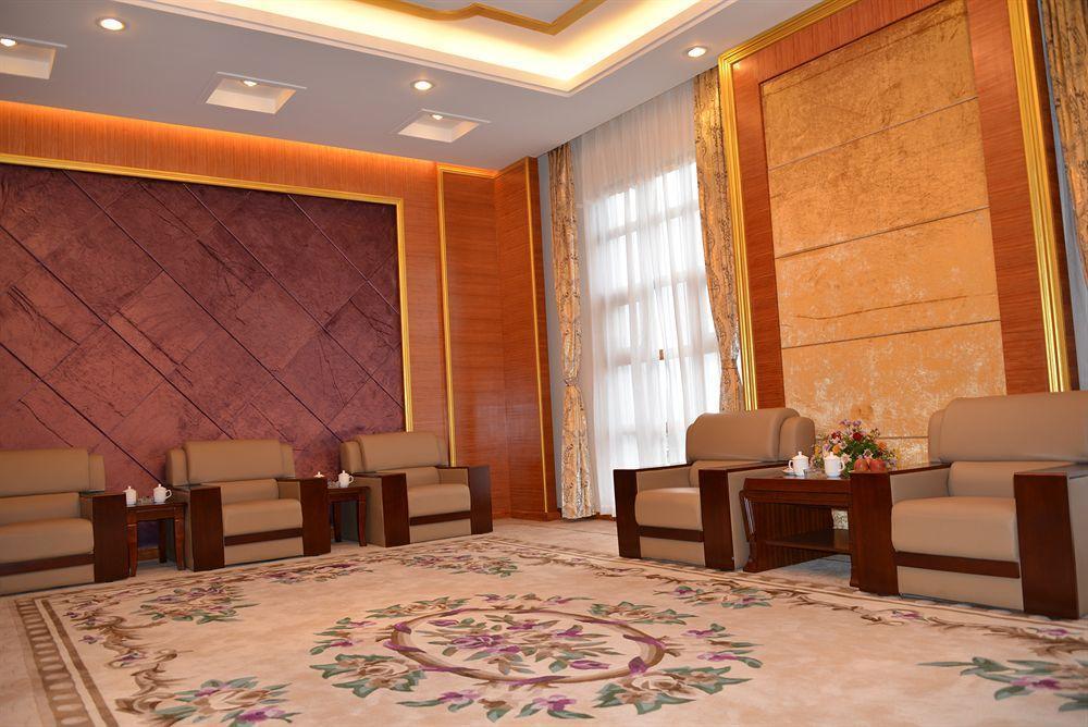 Golden Peacock Resort Hotel Beira Luaran gambar