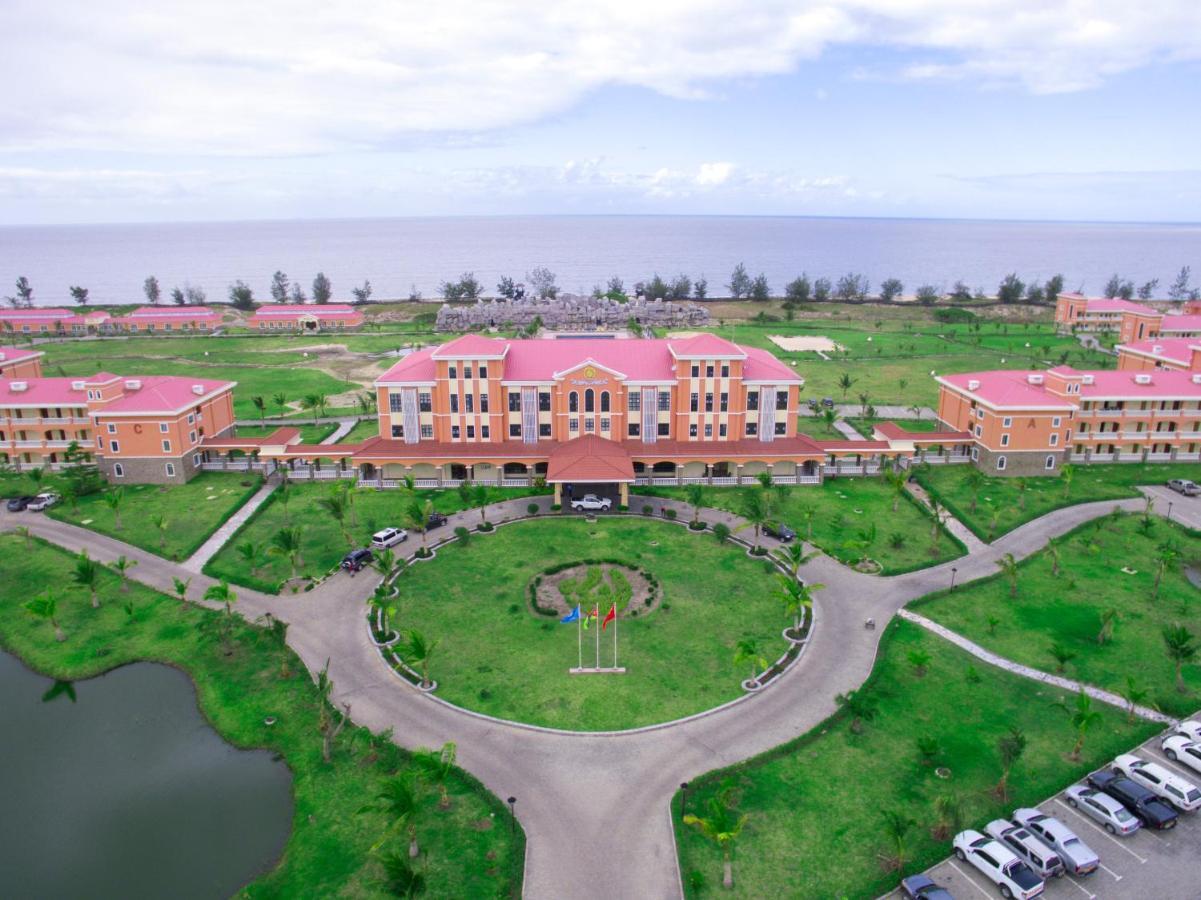 Golden Peacock Resort Hotel Beira Luaran gambar